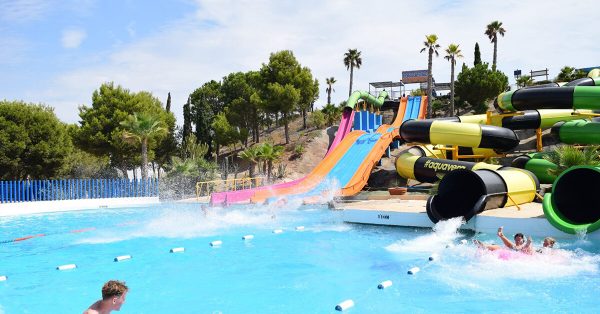 Entradas, precios online, precios en taquilla, ofertas y descuentos para parque acuático AquaVera, aquapark en Vera, Almería